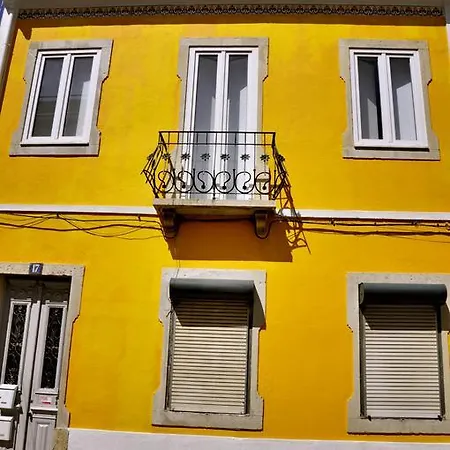 Select And Style: Central * Lisbon